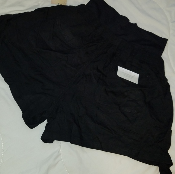 🤱🏼🤱🏿🤱🏻 Black maternity shorts - a:glow 2X - Picture 6 of 8